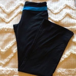 Lululemon Wide Leg Yoga Pants (Size 6)